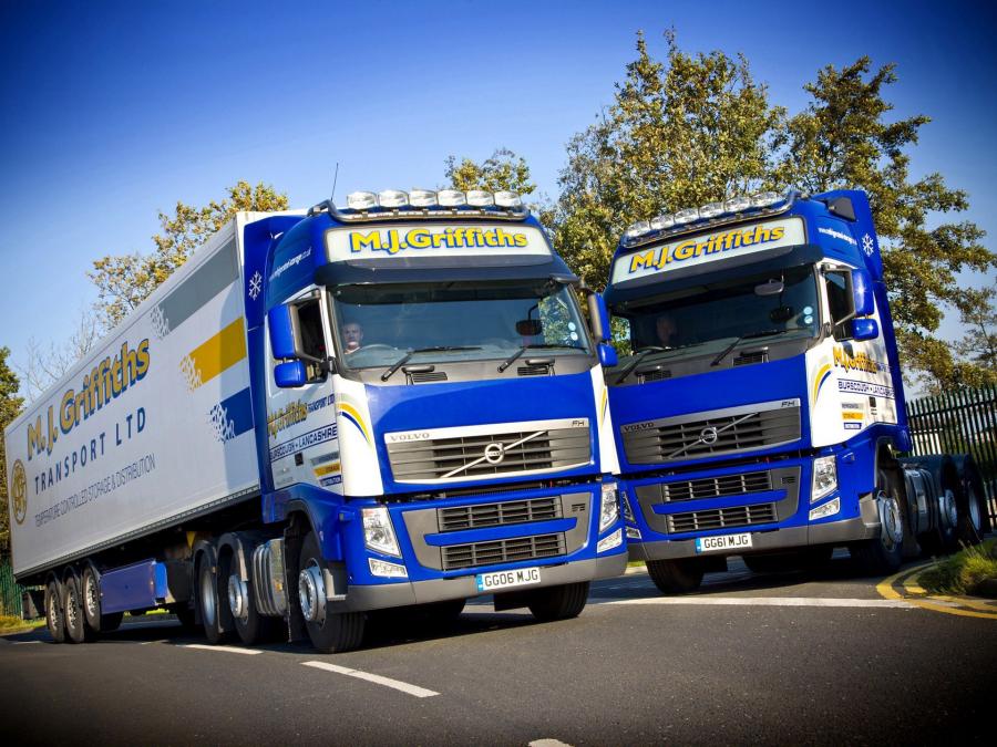  Volvo FH 500 6x2 2008 года  (UK) (фото 4 из 14)